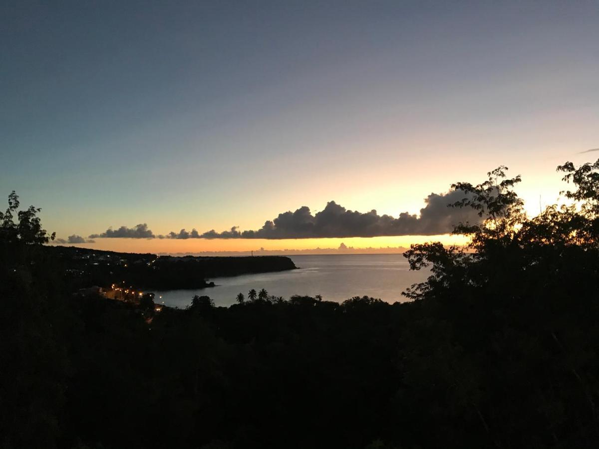 Villa Vue Sur Mer Deshaies Bagian luar foto