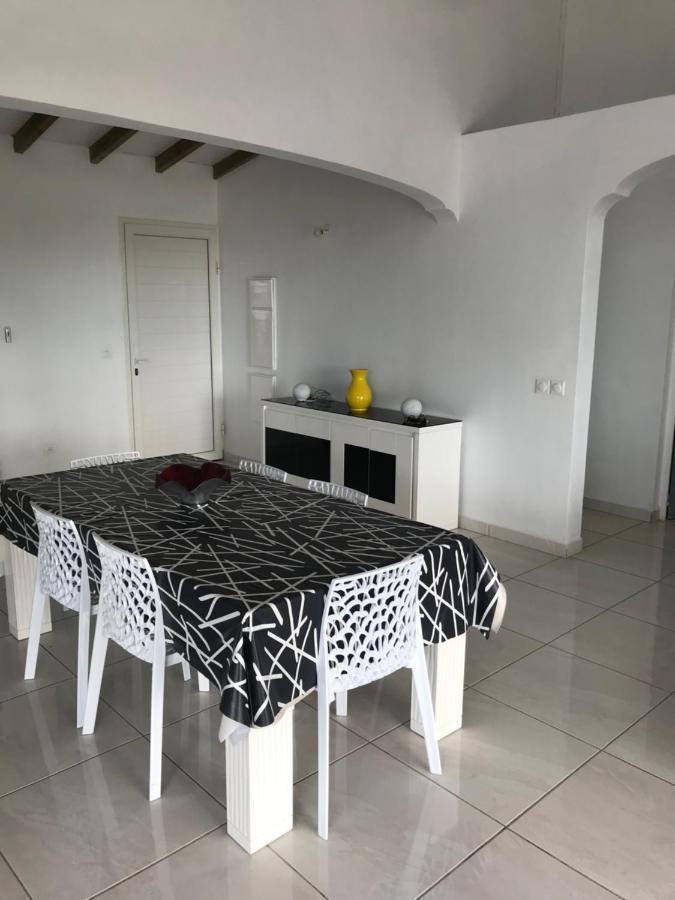 Villa Vue Sur Mer Deshaies Bagian luar foto